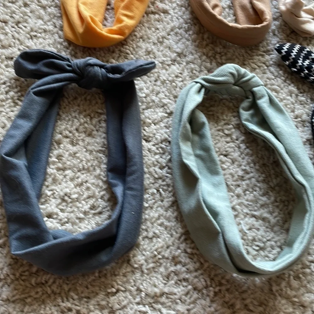 Set of six headbands